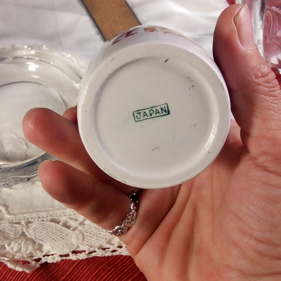 Toscany Salad Set & Ceramic Olive Oil & Vinegar Cruet Set - Picture 7 of 16